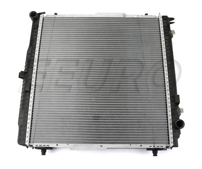 Mercedes Radiator 4635001100 - Behr 376782081